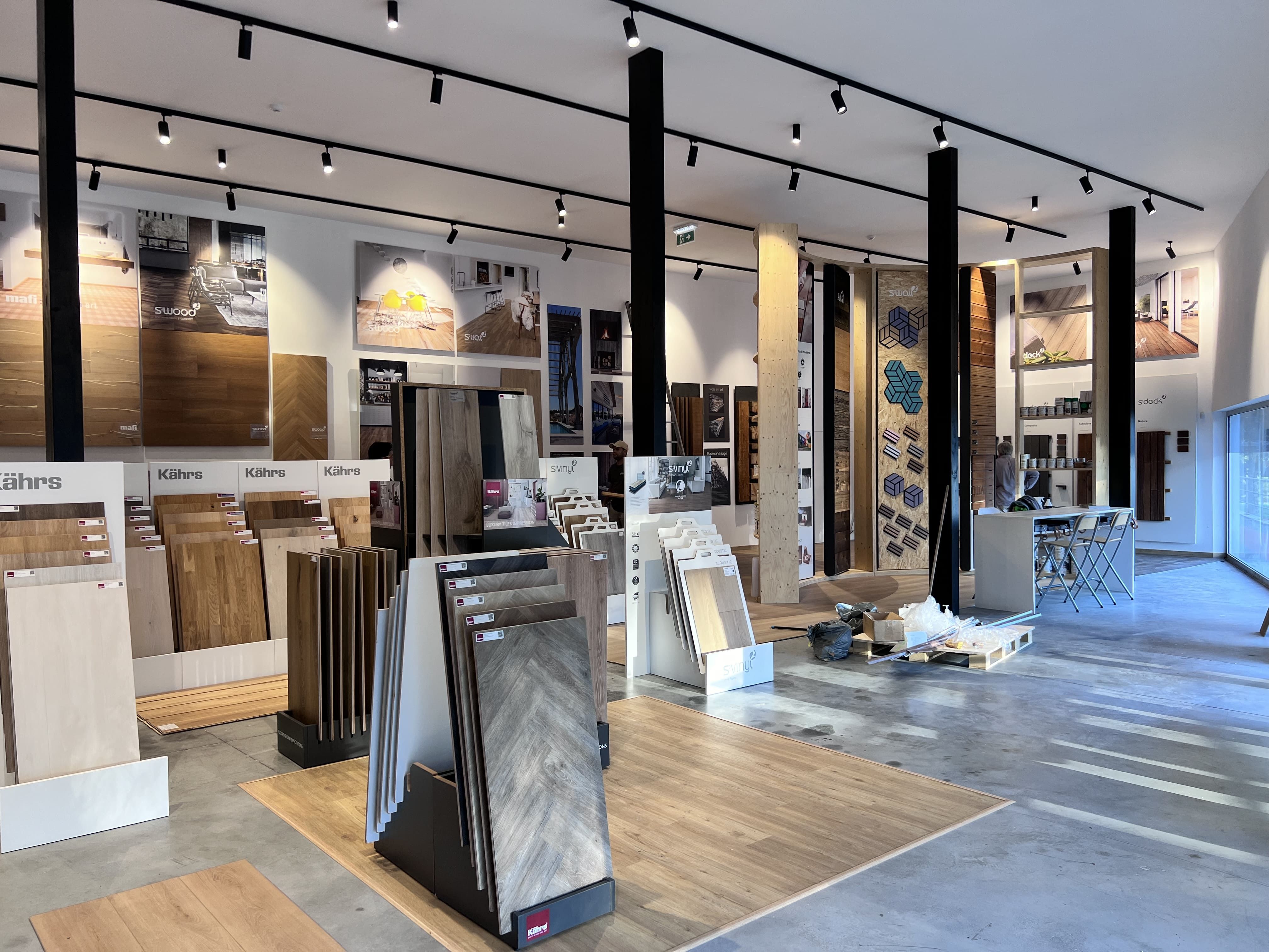 Showroom-Porto2.jpg